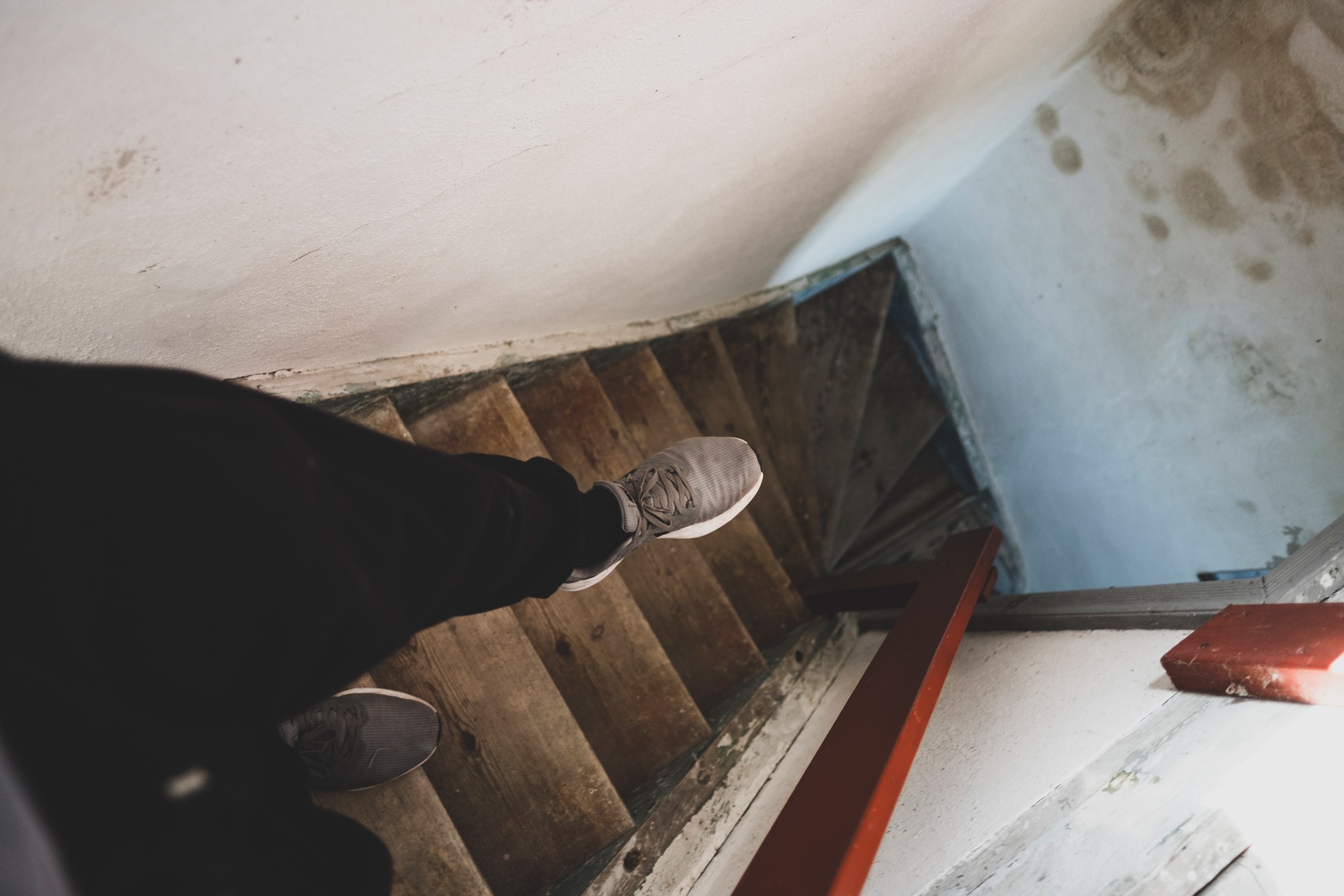 trappenfyret_saksfjed-hyllekorg_andersn.dk